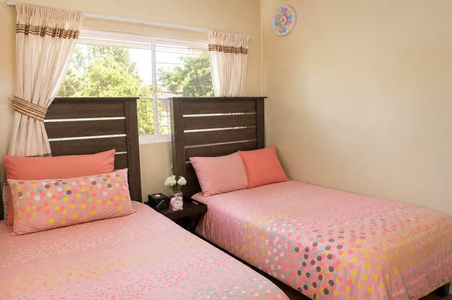 2 Bedroom Property for Sale in La Hoff North West